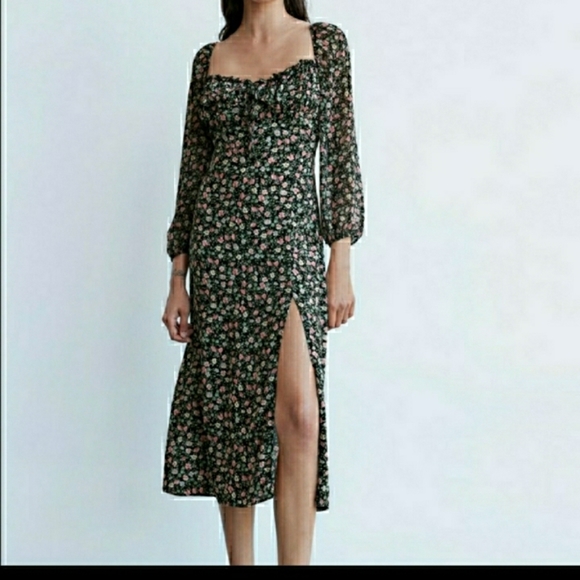 Sold - Picture 4 of 8